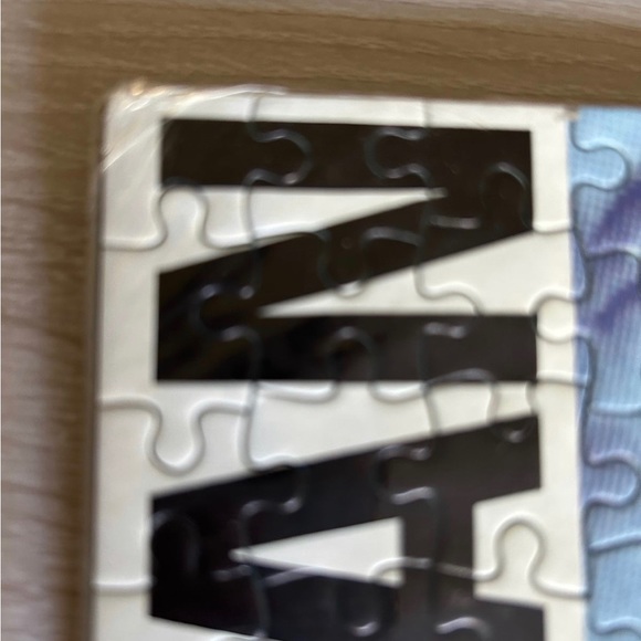 Vintage James Dean puzzle - Picture 3 of 10